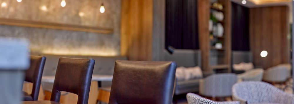 Jl By Bourbon Hotel 4*